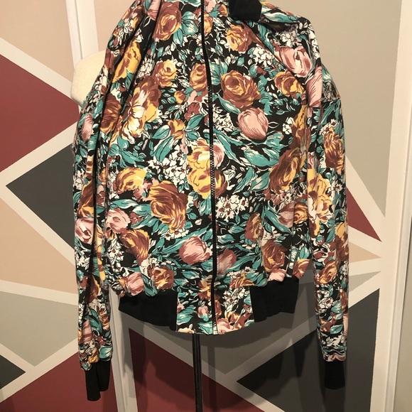 Floral Bomber Jacket S/M - Picture 6 of 7